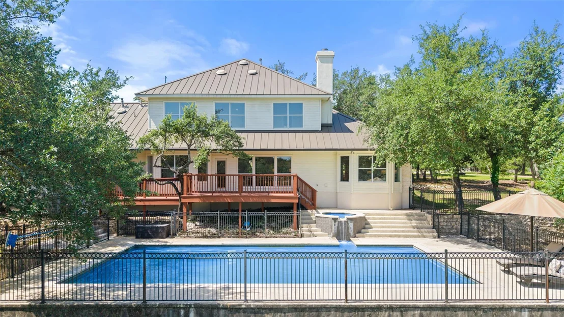 Photo of 604 N River Hills RD