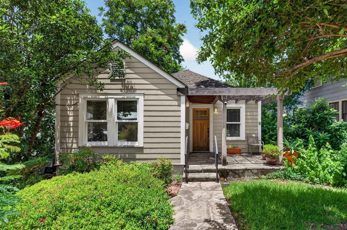 Photo of 4616 Sinclair Ave