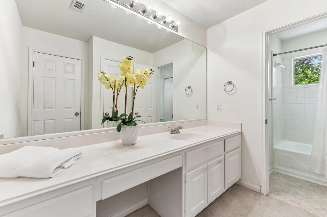 Photo of 2401 Berwick CV