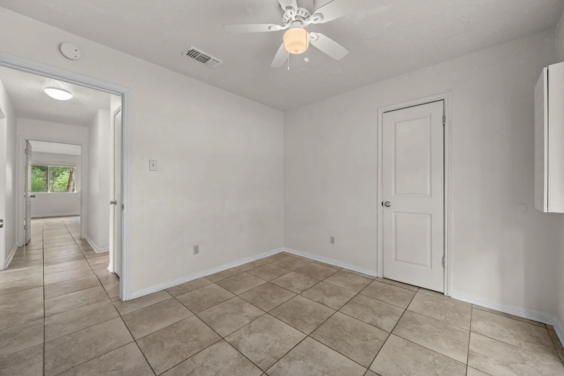Photo of 1605 Quail Run RD