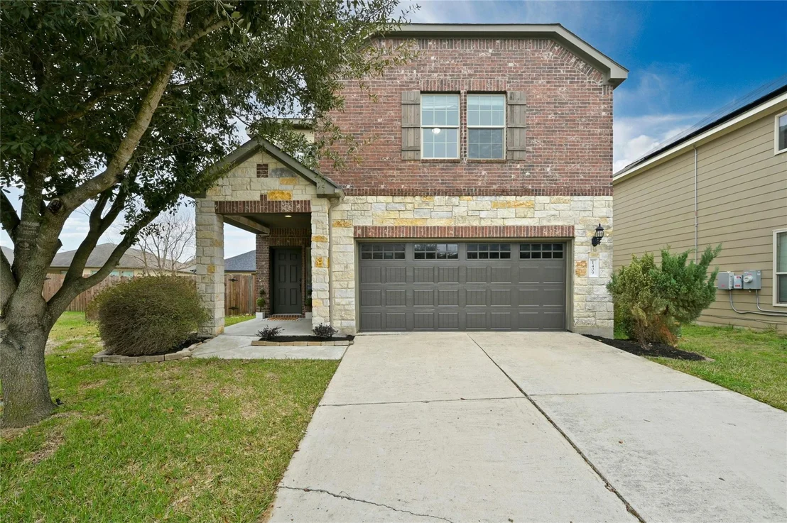 Photo of 1409 Middlefield CT
