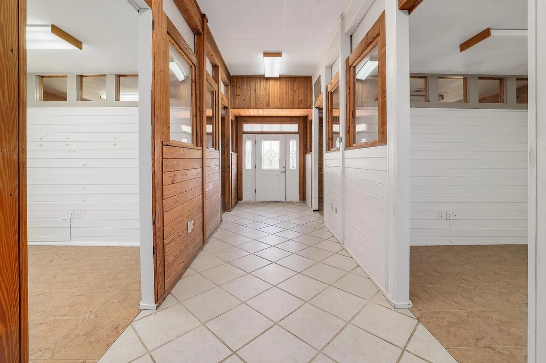 Photo of 3900 Shell RD