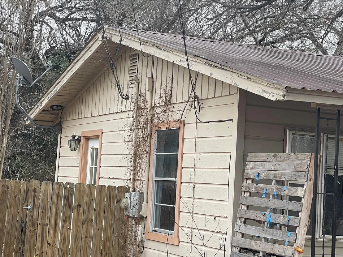 Photo of 706 Sheffield Ave