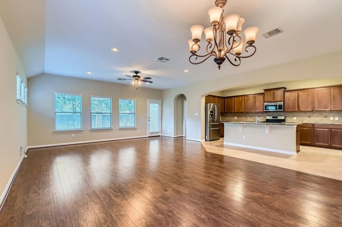 Photo of 9728 Alex LN