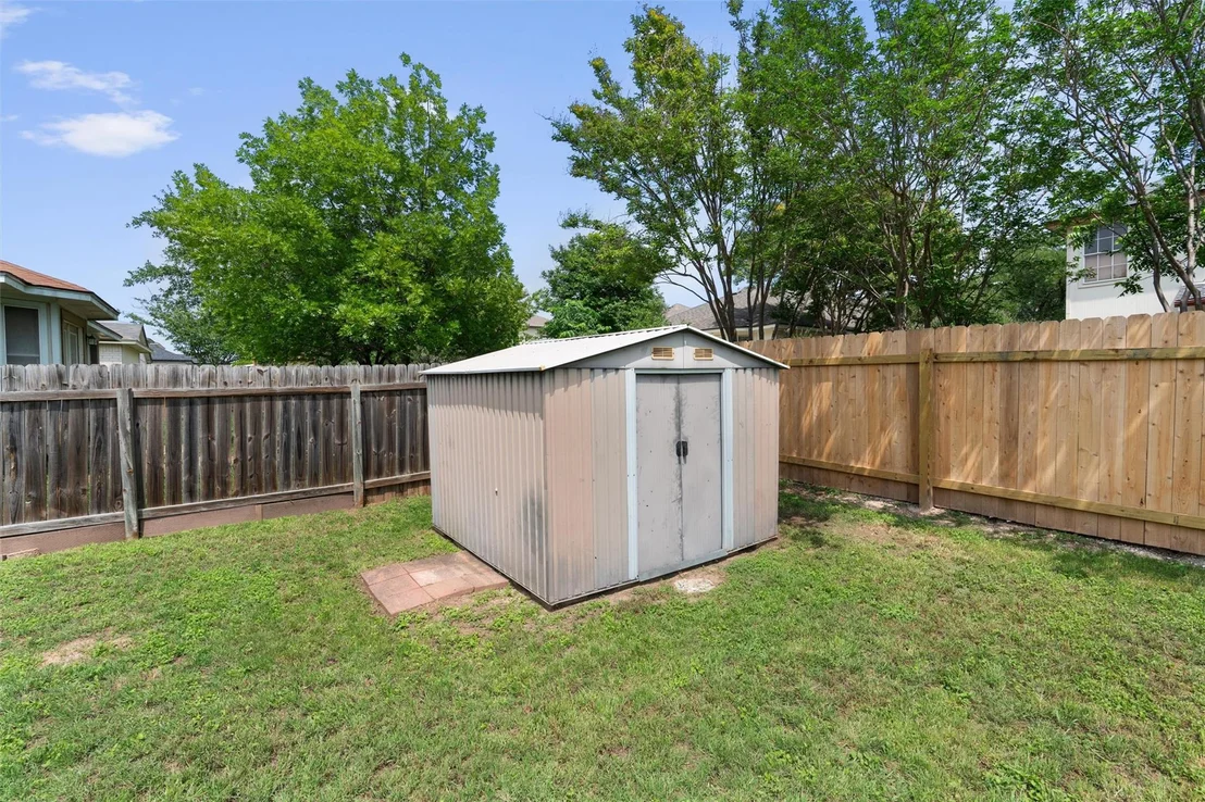 Photo of 17301 Valentine DR