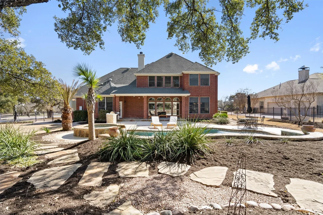 Photo of 30302 Berry Creek DR