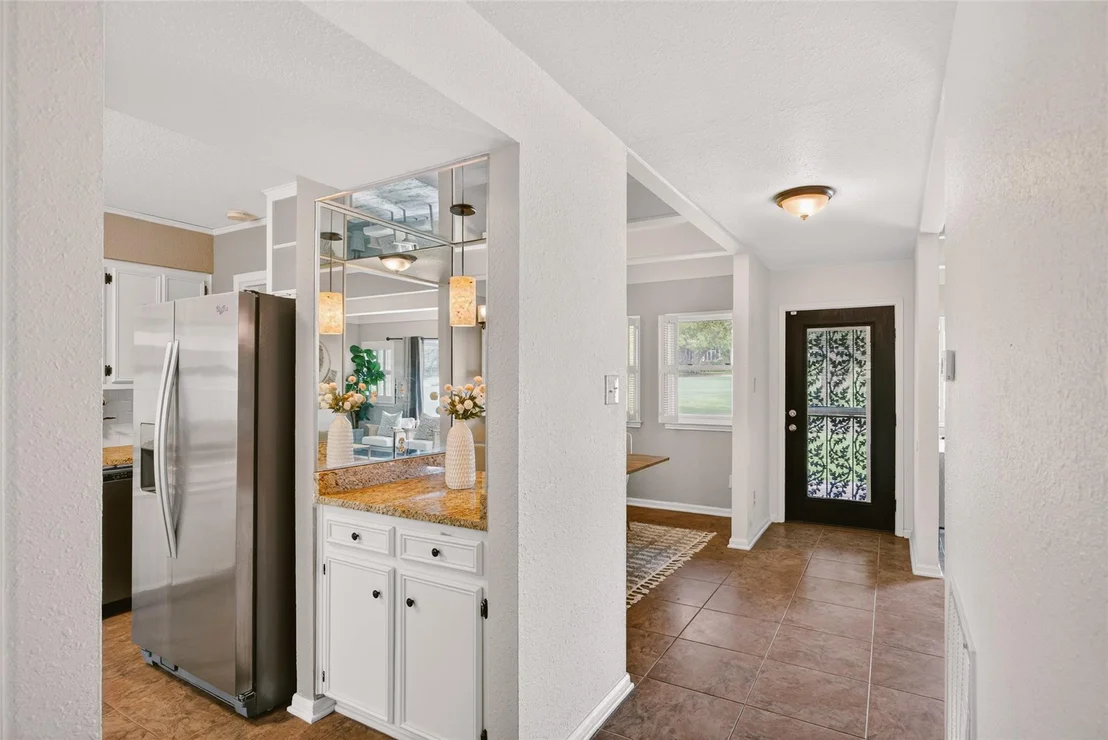 Photo of Unit D at 11121 Pinehurst DR