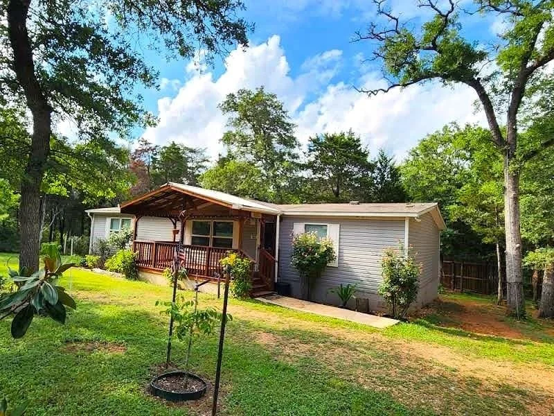 Photo of 184 Arrowhead DR