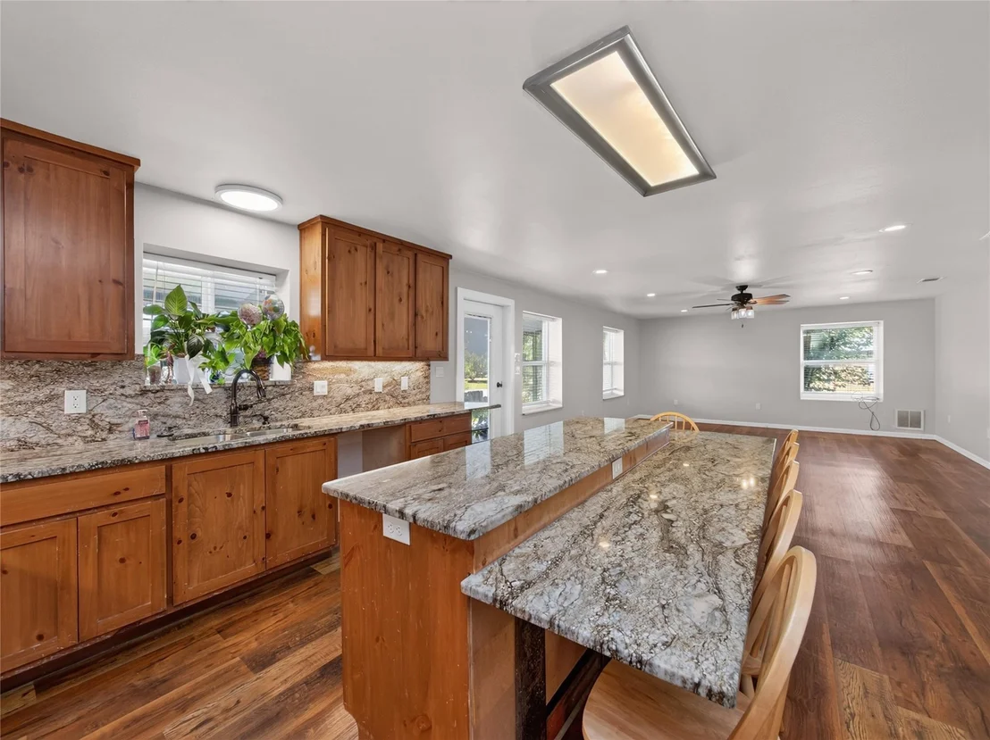 Photo of 1301 County Road 228