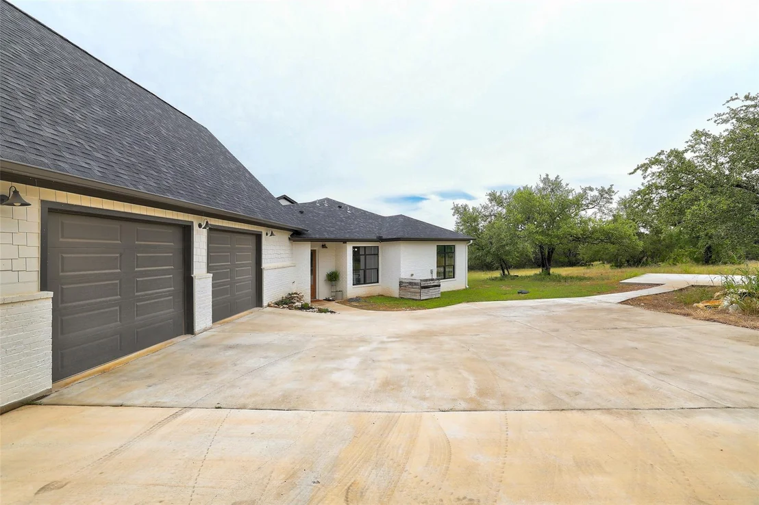 Photo of 7670 Shiny Top Ranch LN