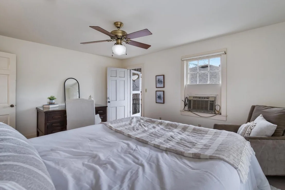 Photo of 516 W Nugent Ave