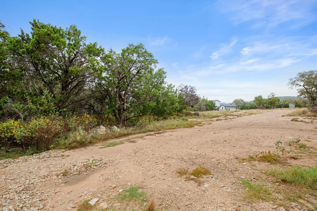 Photo of 18211 Gregg Bluff RD