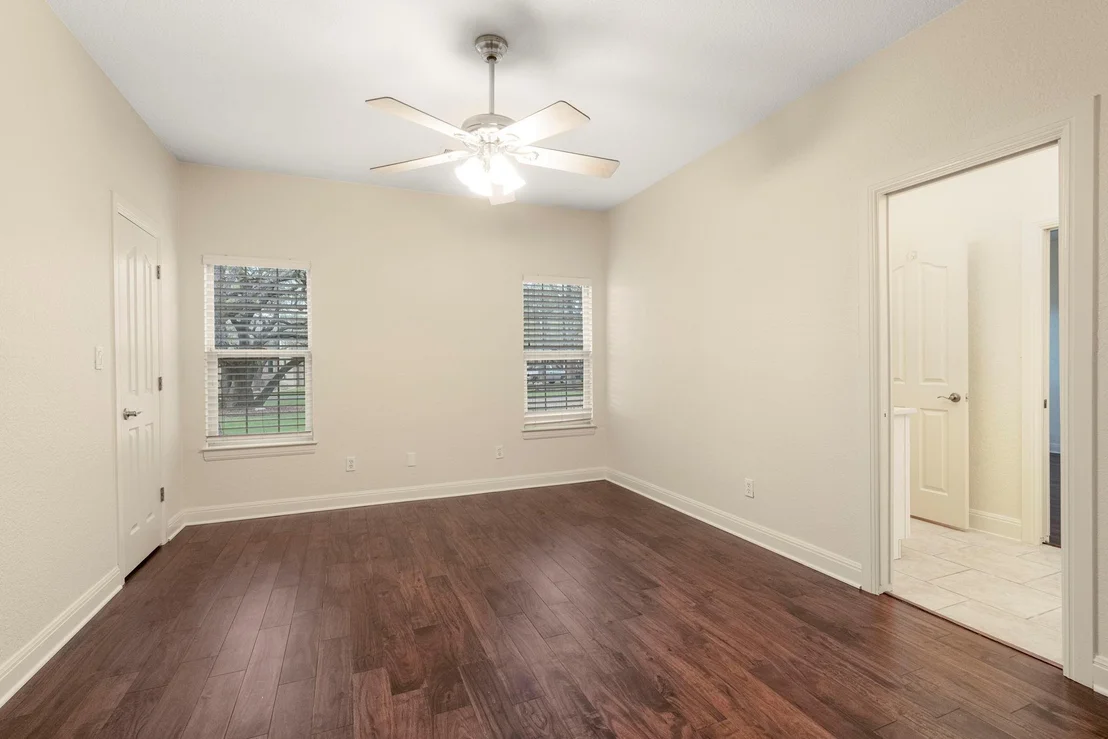 Photo of 301 Goldridge DR