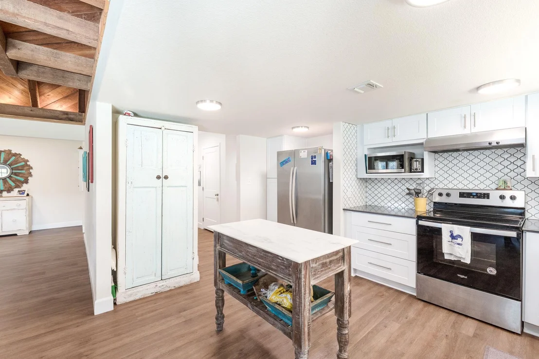 Photo of 2742 County Road 111
