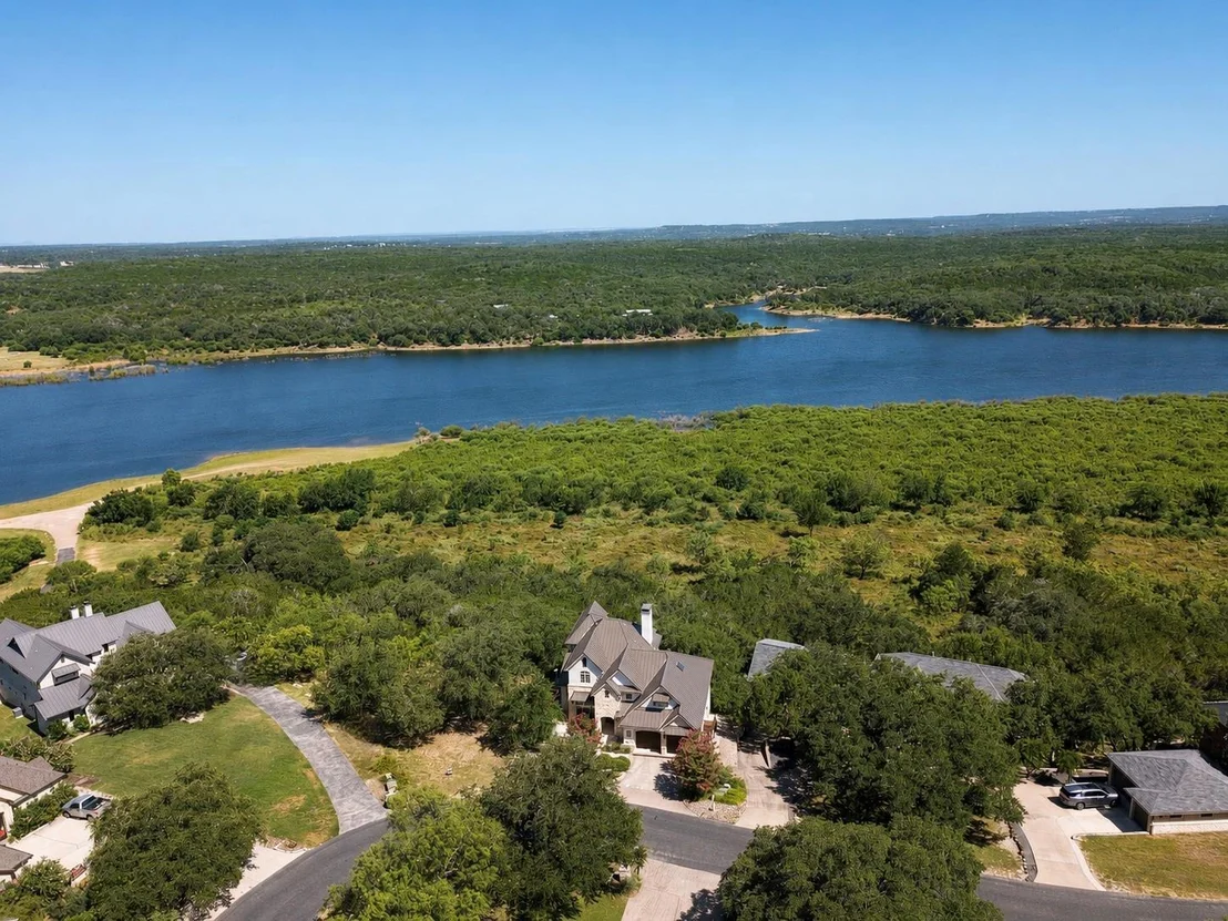 Photo of 633 Wesley Ridge DR