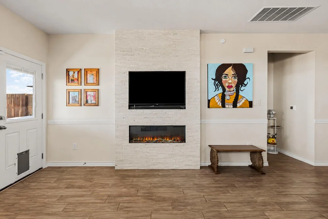 Photo of 862 Pepperbark LOOP