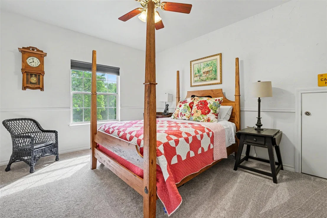 Photo of 426 Logan Ranch RD