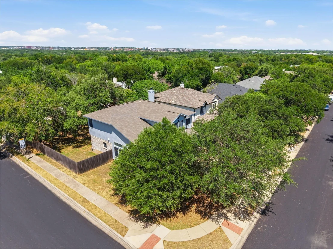 Photo of 4228 Columbine DR