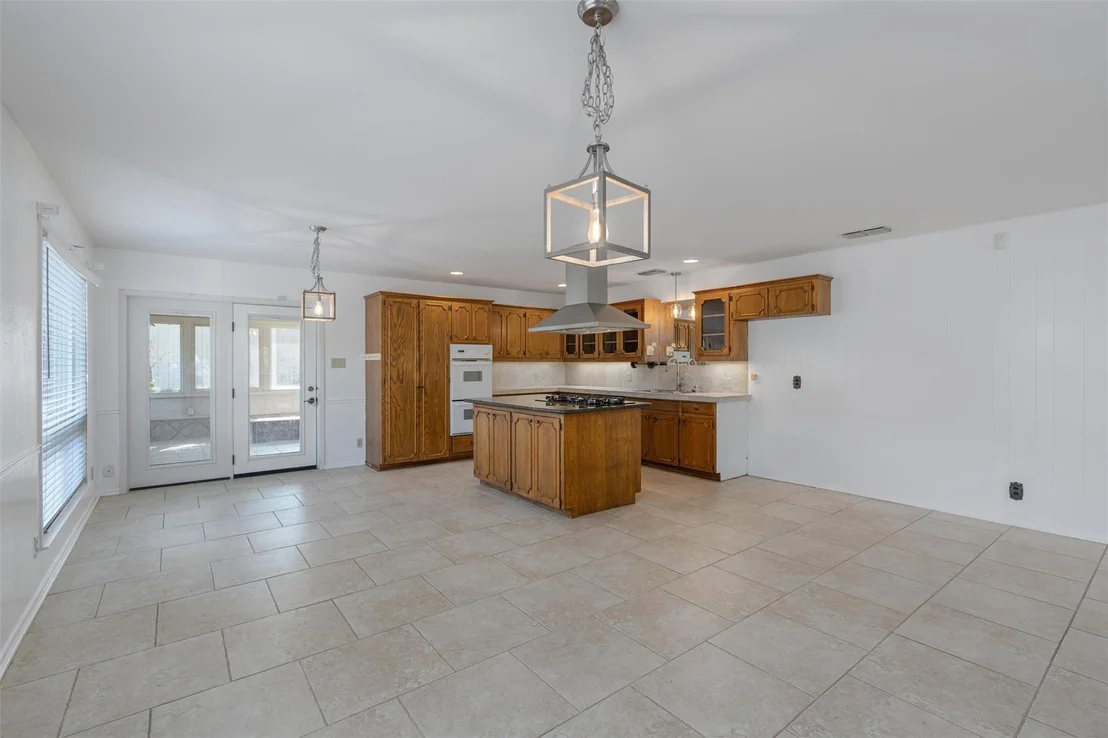 Photo of 7009 Miranda DR