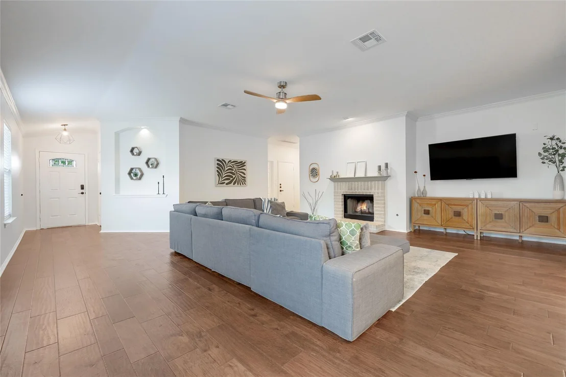 Photo of 1903 Mir Woods DR