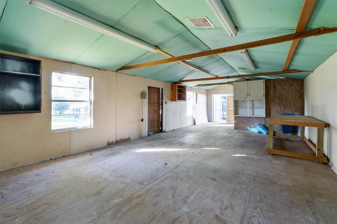Photo of 1701 Deep Wood DR