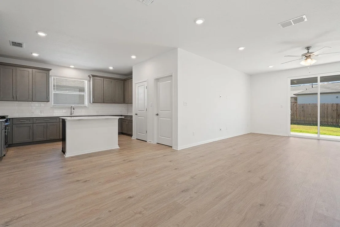Photo of 424 Treadwell LN