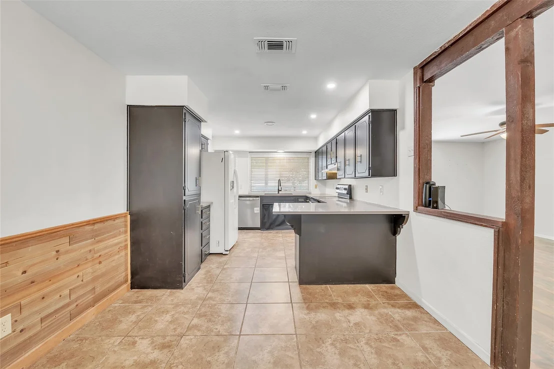Photo of 613 Manning DR