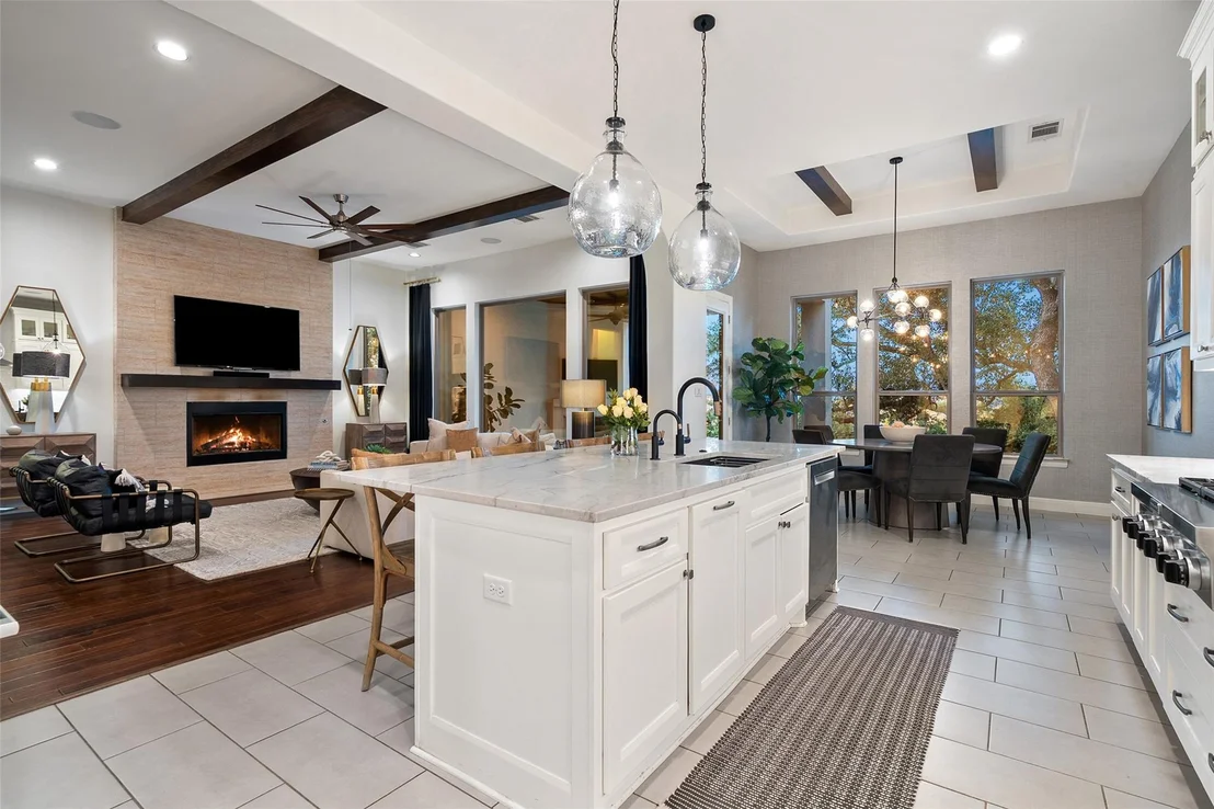 Photo of 4113 Sugarloaf DR