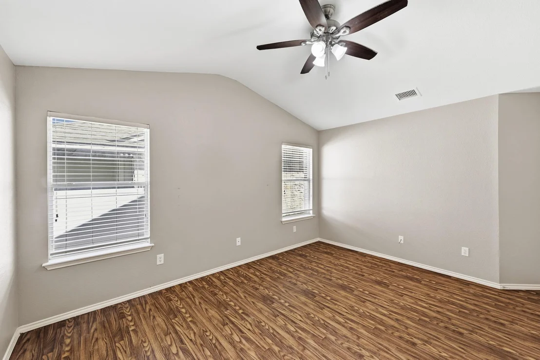 Photo of 1513 Big Bend DR