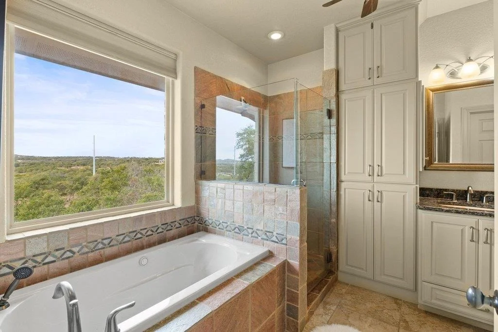 Photo of 232 Crooked Oak LN