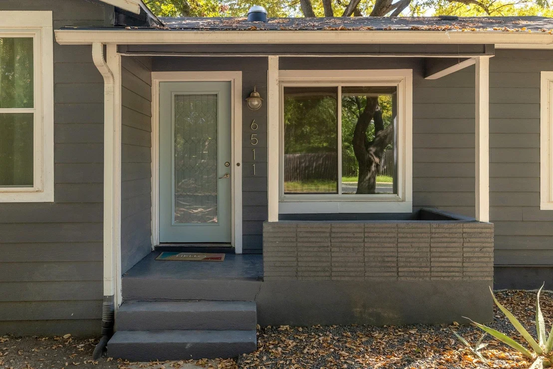 Photo of 6511 Chesterfield Ave