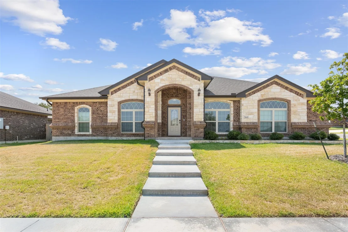 Photo of 7601 Silicon DR