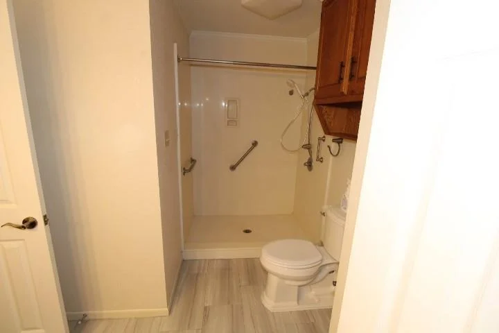 Photo of 2203 Crescent DR
