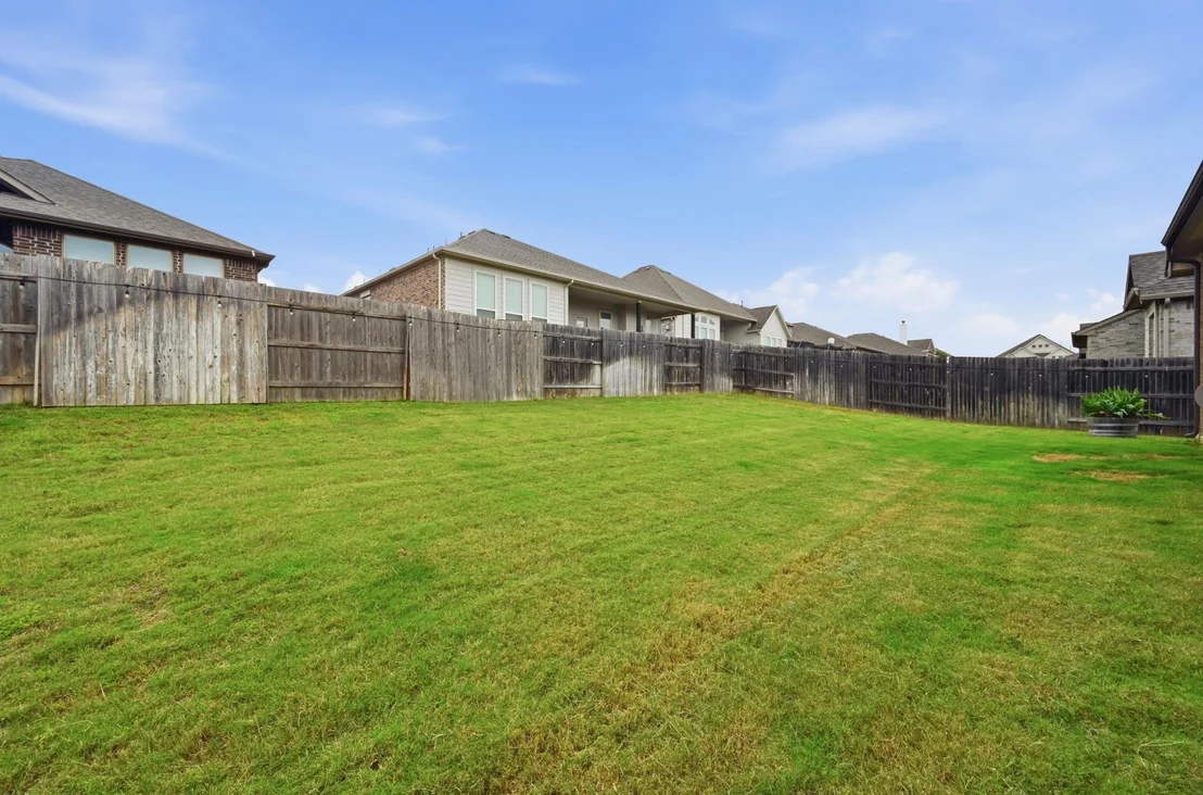 Photo of 154 Ashleaf DR