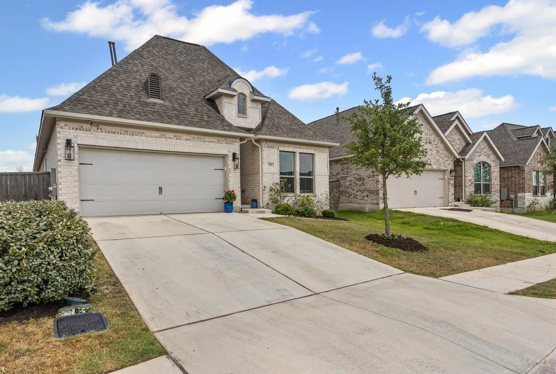 Photo of 108 Chinaberry BND