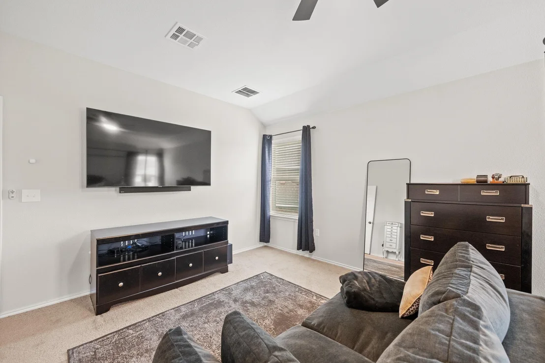 Photo of 9324 Hunter LN