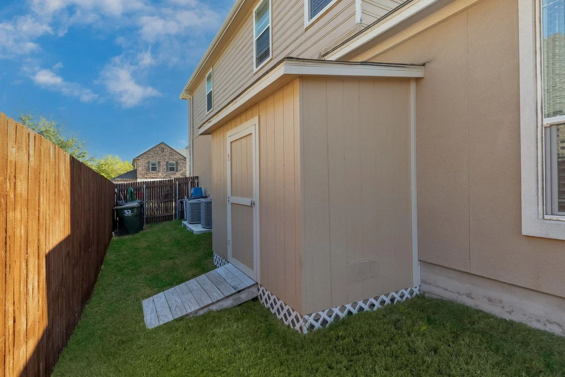 Photo of 1022 Toltec TRL