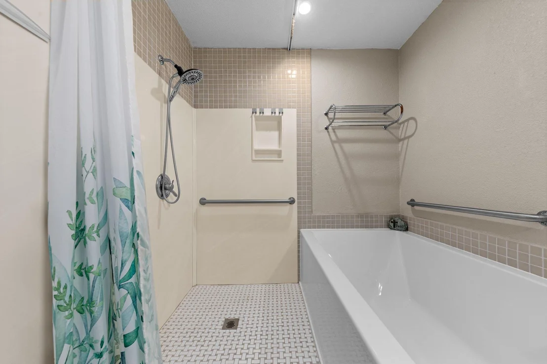 Photo of 5315 Denmans LOOP