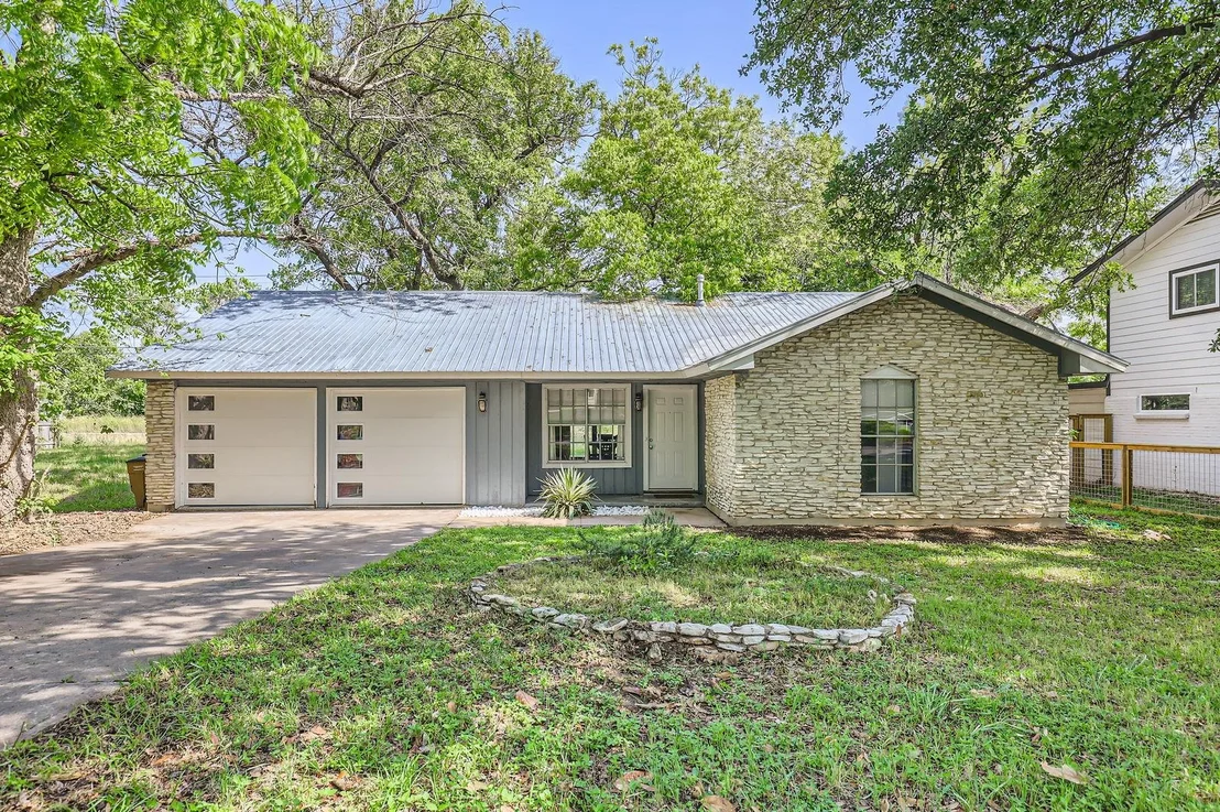 Photo of 906 Hermitage DR