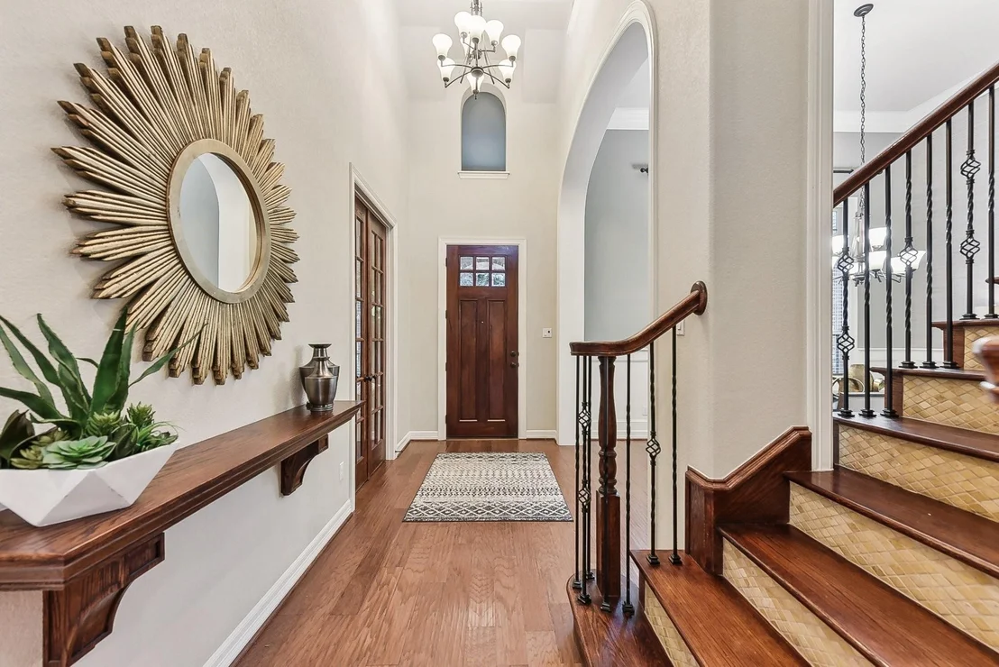 Photo of 2120 Park Place CIR