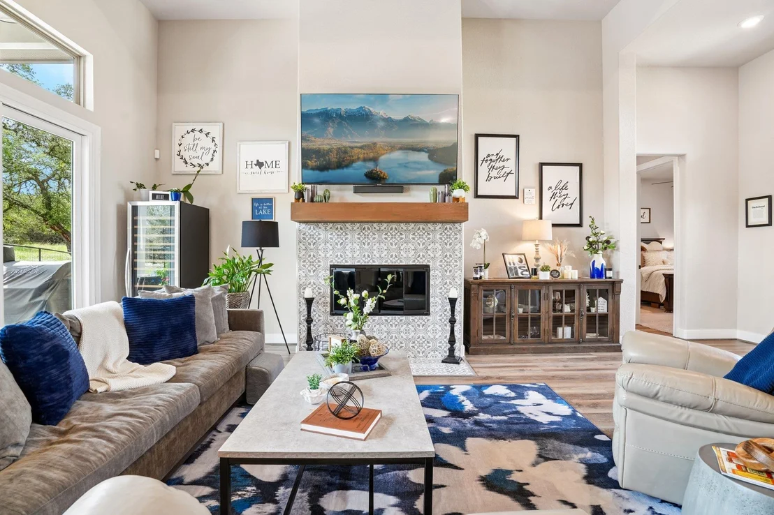 Photo of 134 High Point CIR