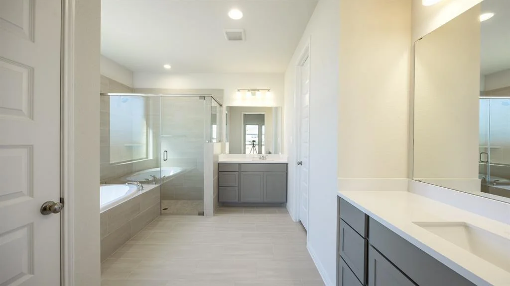 Photo of 126 Bauer LOOP