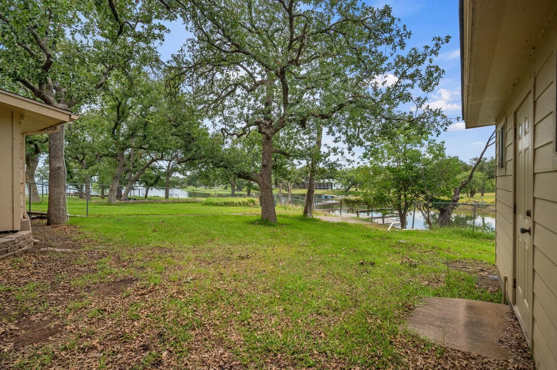 Photo of 109 Sunset CIR