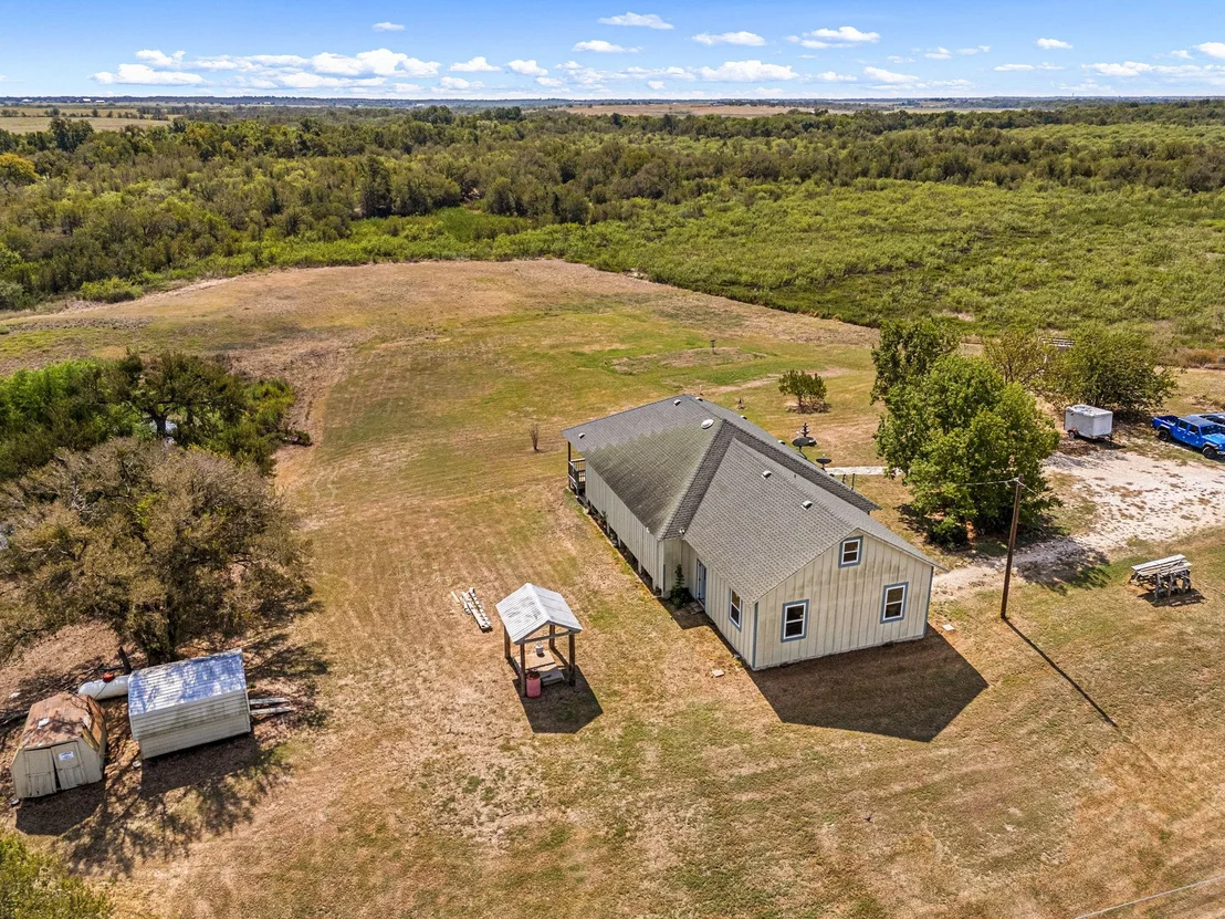 Photo of 550 County Road 471