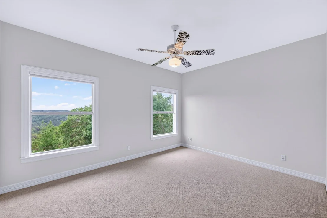 Photo of 804 N Weston LN