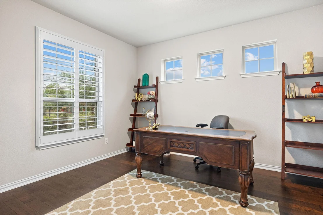 Photo of 3335 Hidalgo LOOP
