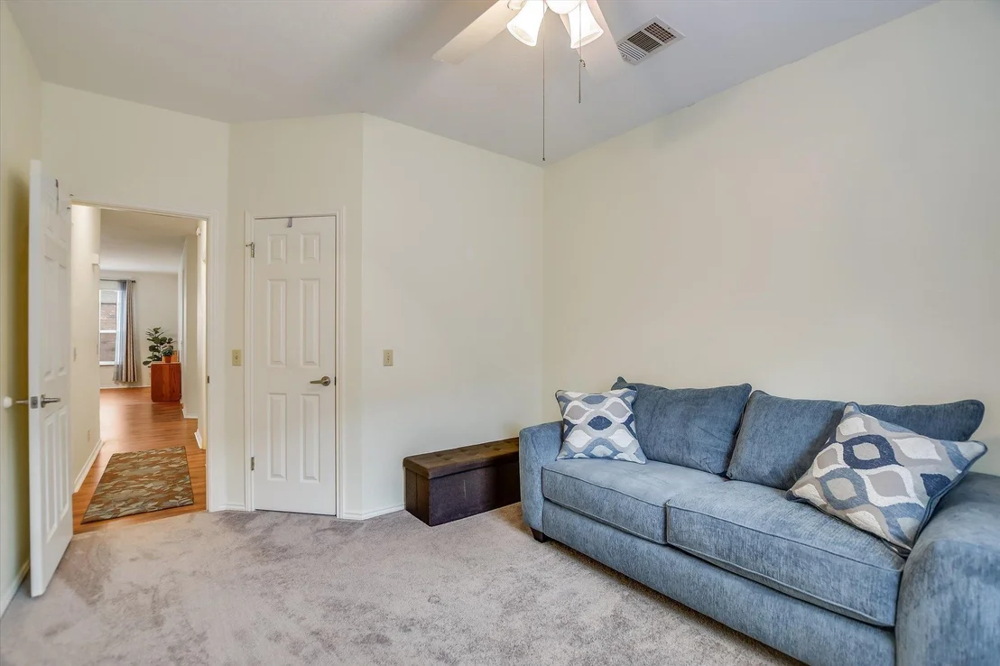 Photo of 1506 Suzi LN