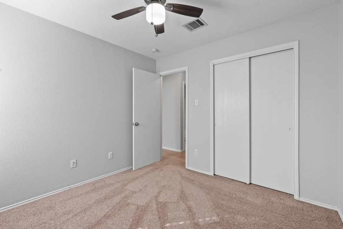 Photo of 607 Quincy DR