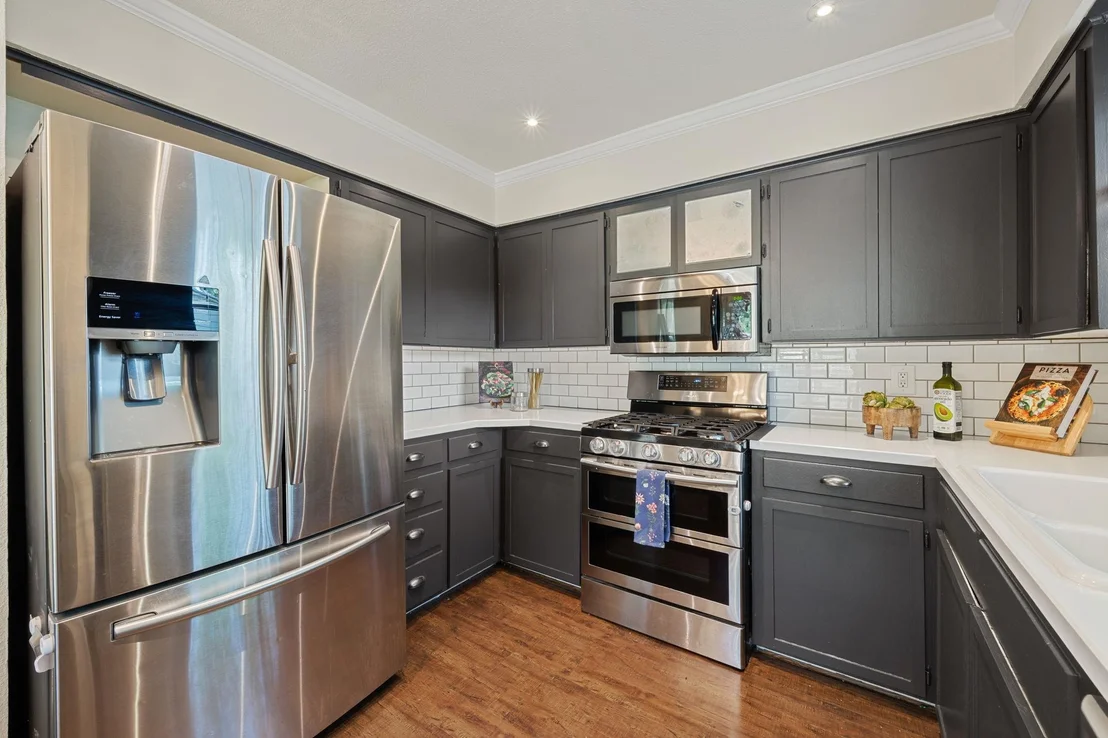 Photo of 2702 Parker DR