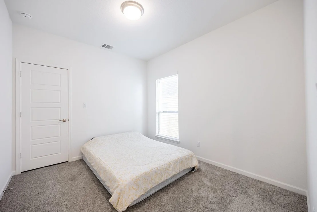 Photo of 211 Dycus BND